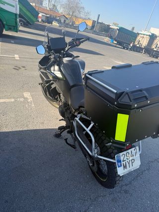 CF Moto 800 MT Explorer Negra