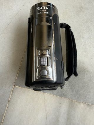 Videocámara Panasonic HC-V500 Full HD 50x Zoom