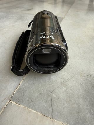 Videocámara Panasonic HC-V500 Full HD 50x Zoom