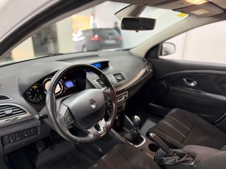 Renault Mégane Sport Tourer Limited dCi 110 eco2