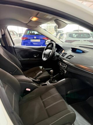 Renault Mégane Sport Tourer Limited dCi 110 eco2