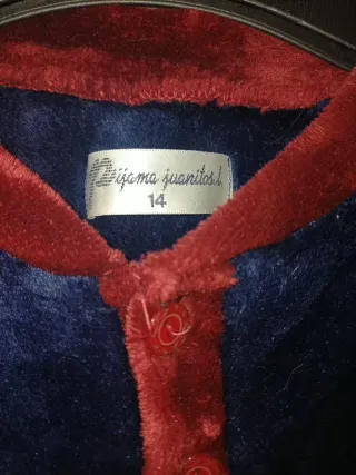 Camiseta de pijama azul y roja t. 14