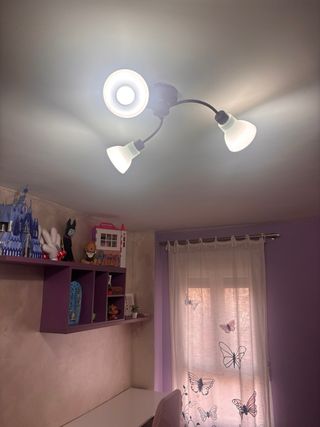 Estantería y escritorio morado