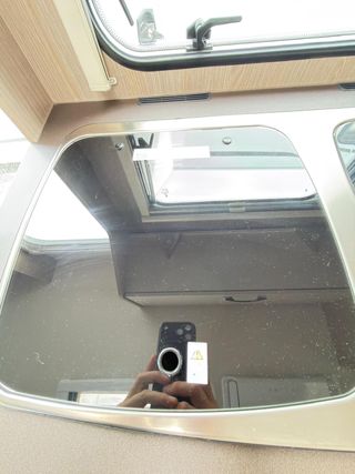 Burstner 2 ambietes  GMBH PREMIO Life 2024