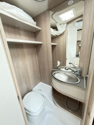 Burstner 2 ambietes  GMBH PREMIO Life 2024