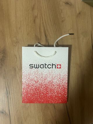 Swatch Omega Mission to EarthPhase Moonshine Gold