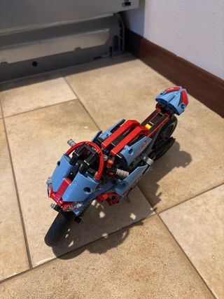 Moto Lego Technic Blu e Rossa