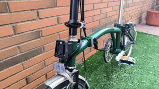 Bicicleta Brompton 2017 verde y negra