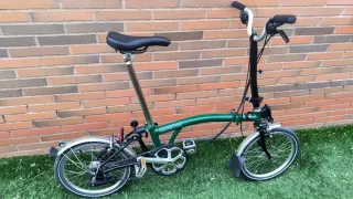 Bicicleta Brompton 2017 verde y negra