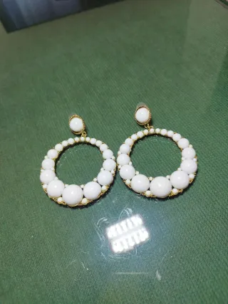 Pendientes Flamenca Blancos y Dorados