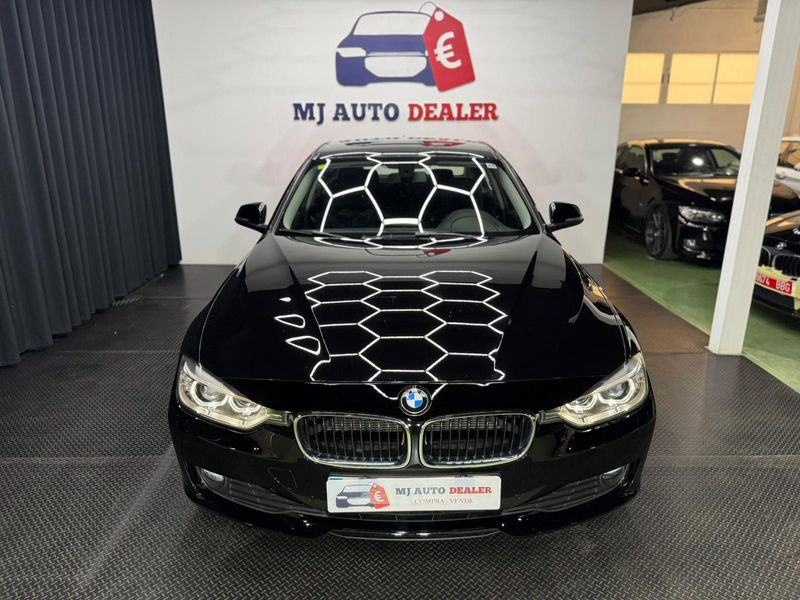 BMW Serie 3 2015, foto 5