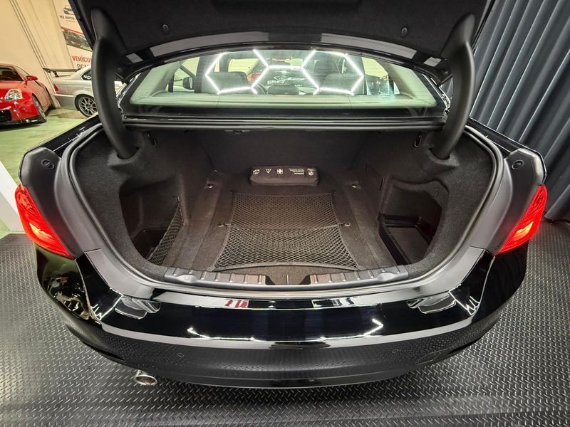 BMW Serie 3 2015, foto 12