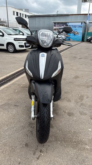 Piaggio Beverly 300