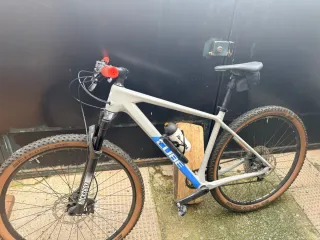 Bicicleta da Montagna Cube Reaction C:62