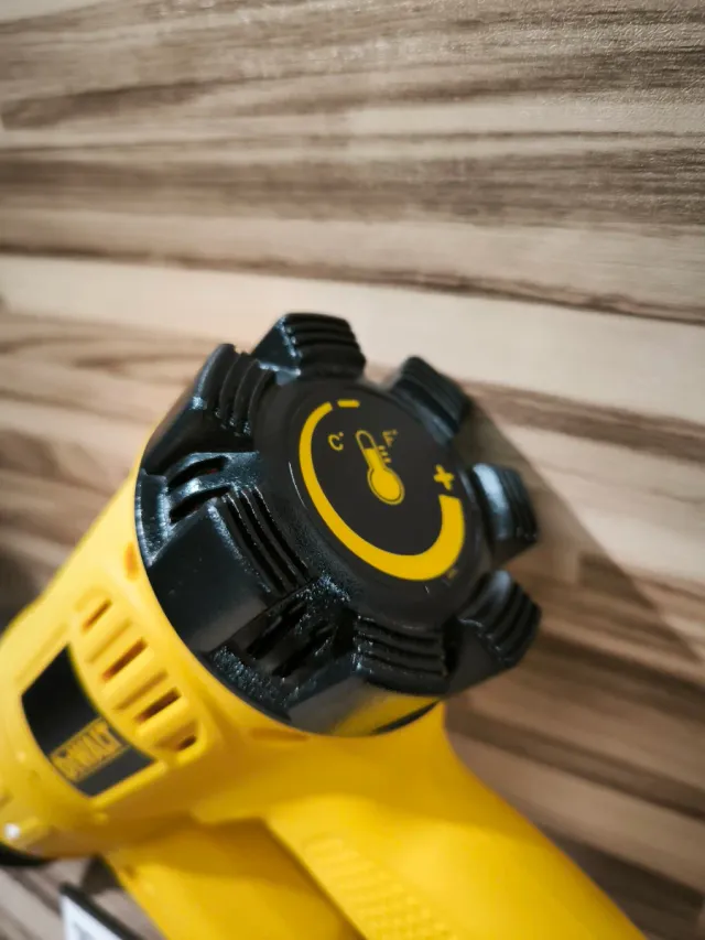 Decapadora Dewalt D26411