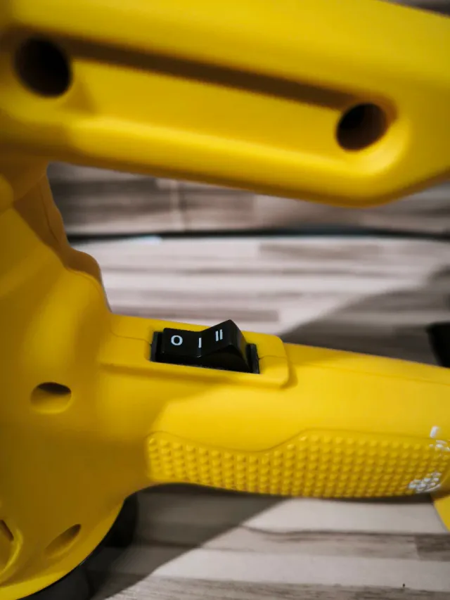 Decapadora Dewalt D26411