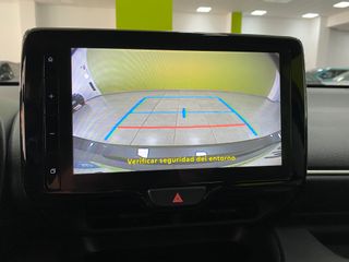 Yaris Active Plus 1.5 120H HEV Gris oscuro