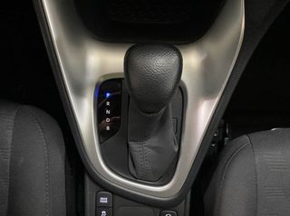 Yaris Active Plus 1.5 120H HEV Gris oscuro