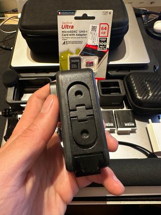 GoPro Hero 11+Media Mod+2 Batterie+Caricabatterie Dual