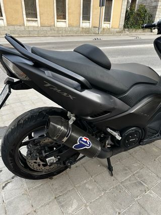 Yamaha TMAX 530 Gris