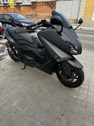 Yamaha TMAX 530 Gris