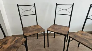 Mesa y 4 Sillas Comedor