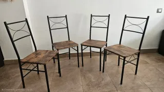 Mesa y 4 Sillas Comedor