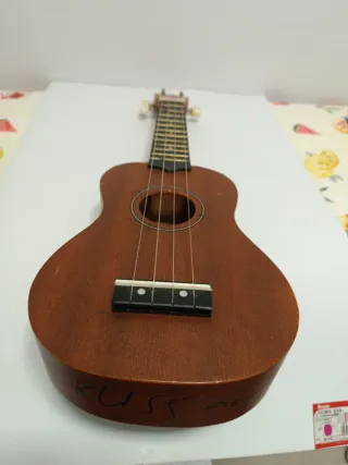 Ukelele Monterey  Australiano Marrón