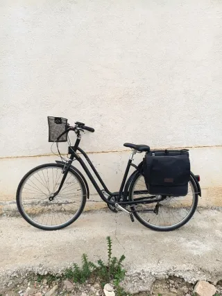 Bicicleta Eléctrica Btwin Elops Negra