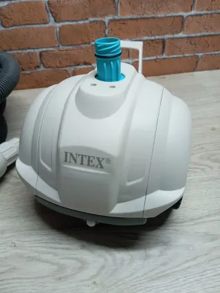 Robot Limpiafondos Intex Krystal