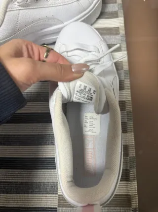 Zapatillas Puma Blancas y Rosas Talla 38
