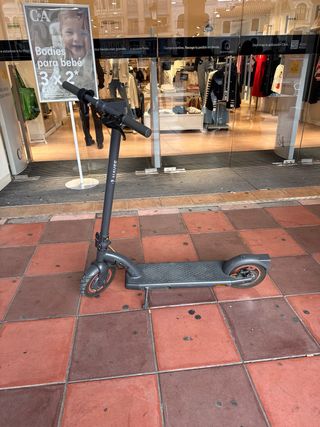 Patinete Eléctrico Negro