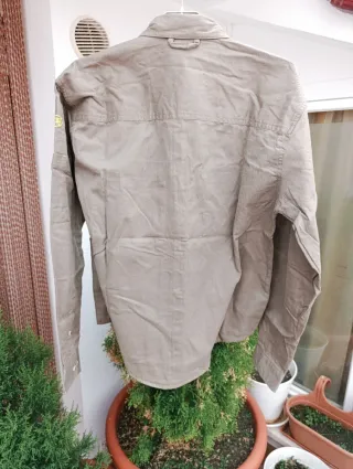 Camisa Paredes Talla M Verde Caqui