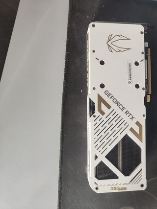 Tarjeta Gráfica Zotac GeForce RTX 5070