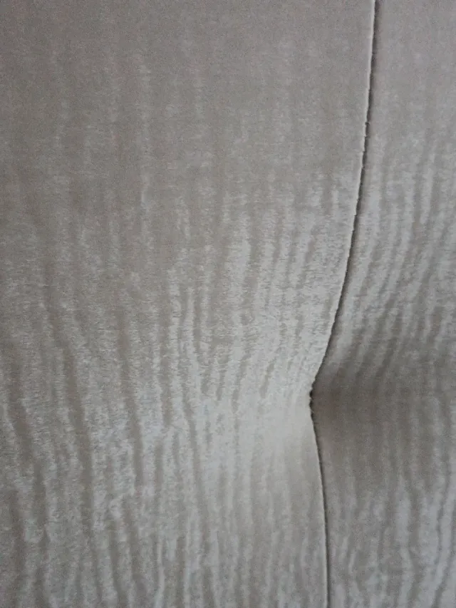 Cabecero de tela gris