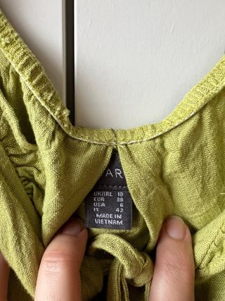 Vestido midi verde de botones