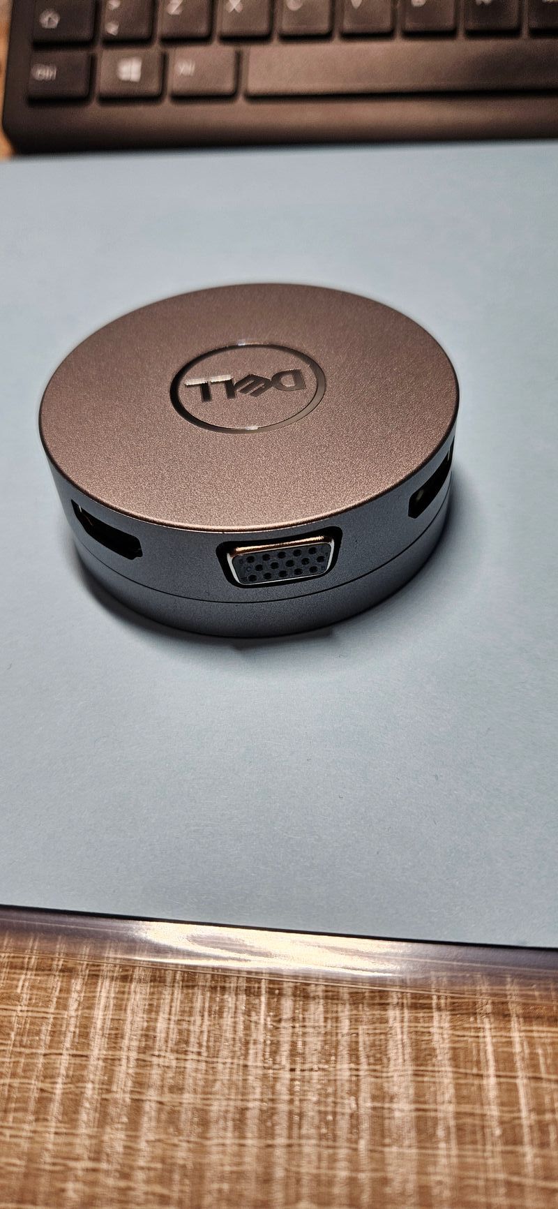 Adaptador multipuerto 6 en 1 Dell afbeelding 2
