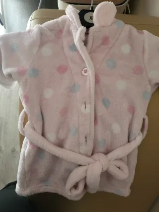 Bata rosa infantil lunares 3 años