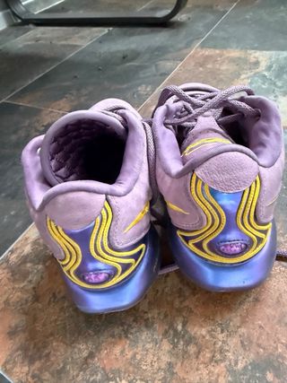 Nike Lebron 21 Morado/Amarillo