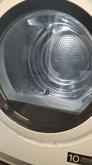 Secadora AEG 8kg Bomba de Calor A+++