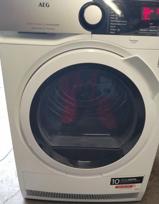 Secadora AEG 8kg Bomba de Calor A+++