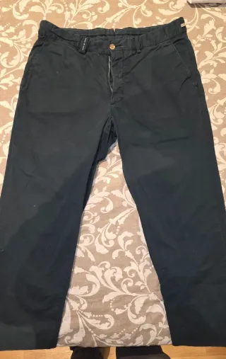 2 Chinos Pedro del Hierro Talla 42 + Camisa M