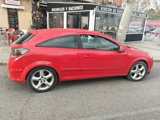 Opel Astra 2005