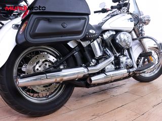 HARLEY DAVIDSON SOFTAIL HERITAGE CLASSIC FLSTC