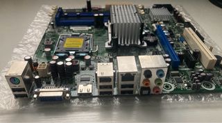 Placa Base Intel DG43GT + 2Gb RAM