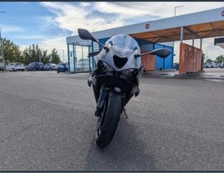Kawasaki ZX6R 2024 Negra/Verde