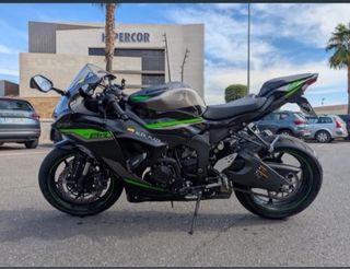 Kawasaki ZX6R 2024 Negra/Verde