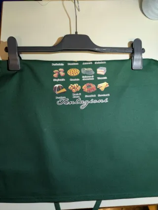 Grembiule bimba sirene e cuore rosa 10€ l'uno