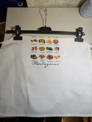 Grembiule bimba sirene e cuore rosa 10€ l'uno