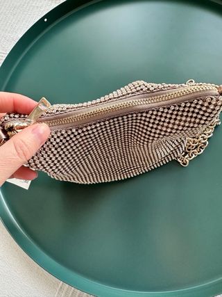 Zara - bolso fiesta pedrería cadena dorad